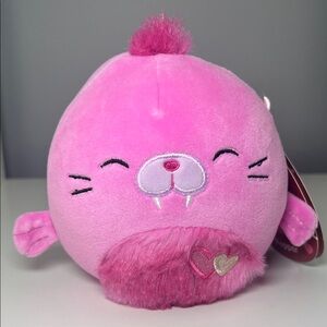 Squishmallows Pepper the Walrus 💗